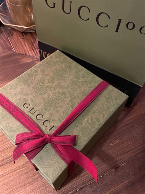 green box gucci|gucci complimentary gift wrapping.